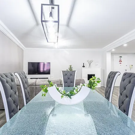 Imperatriz Madeira * פונשל